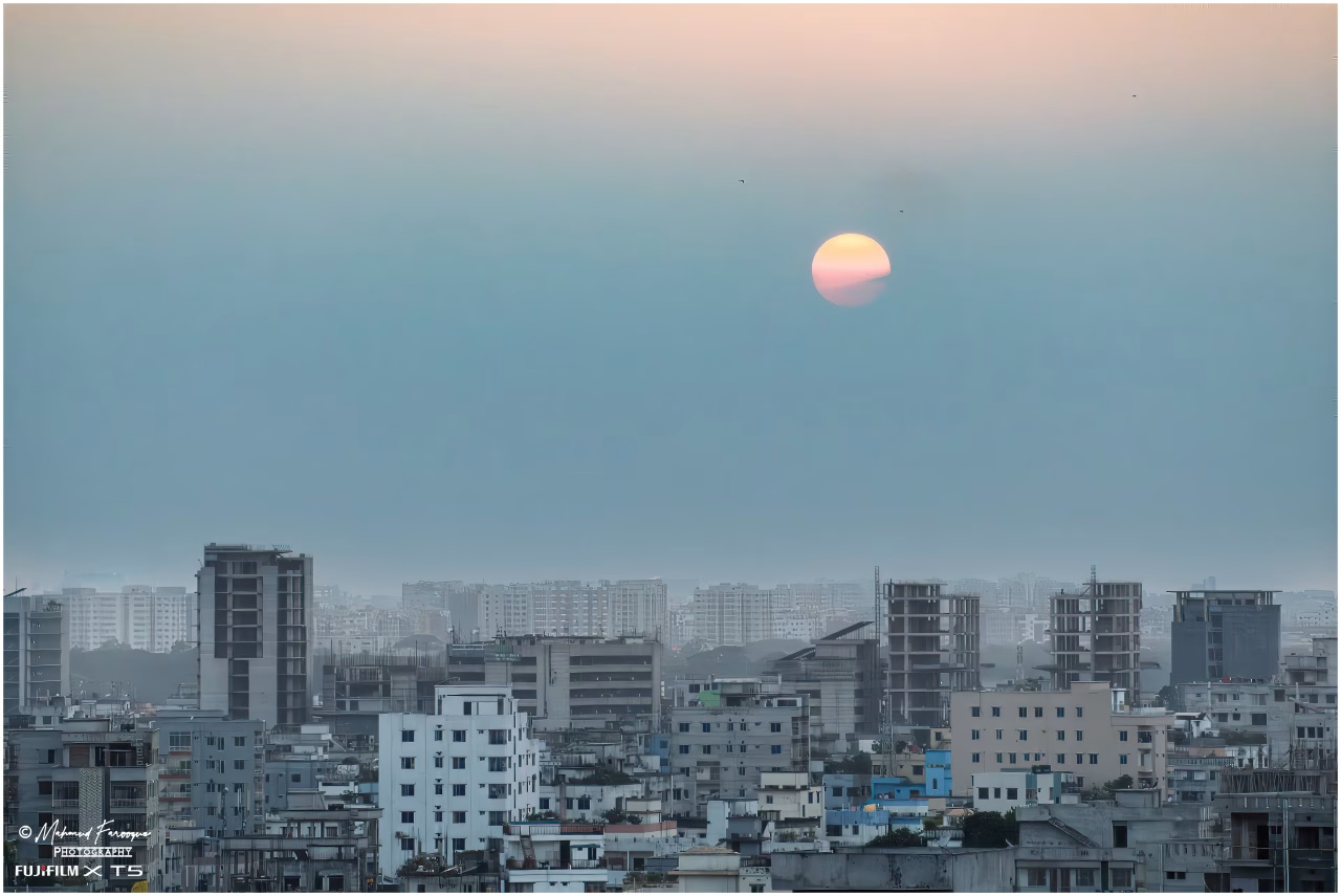 August Sunset Over Dhaka, Khilkhet