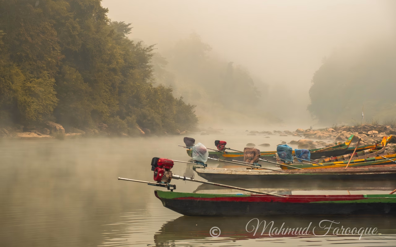 A Foggy Morning in Tindu
