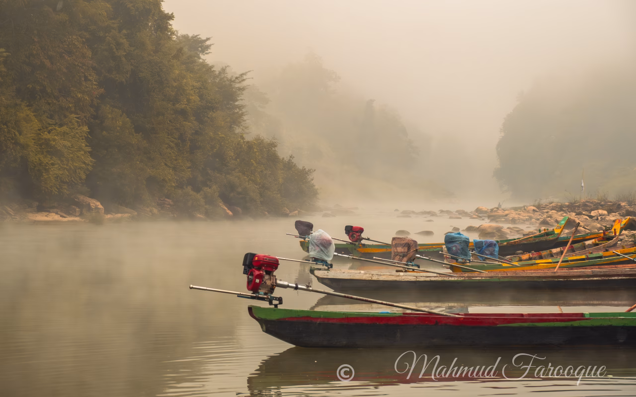 A Foggy Morning in Tindu